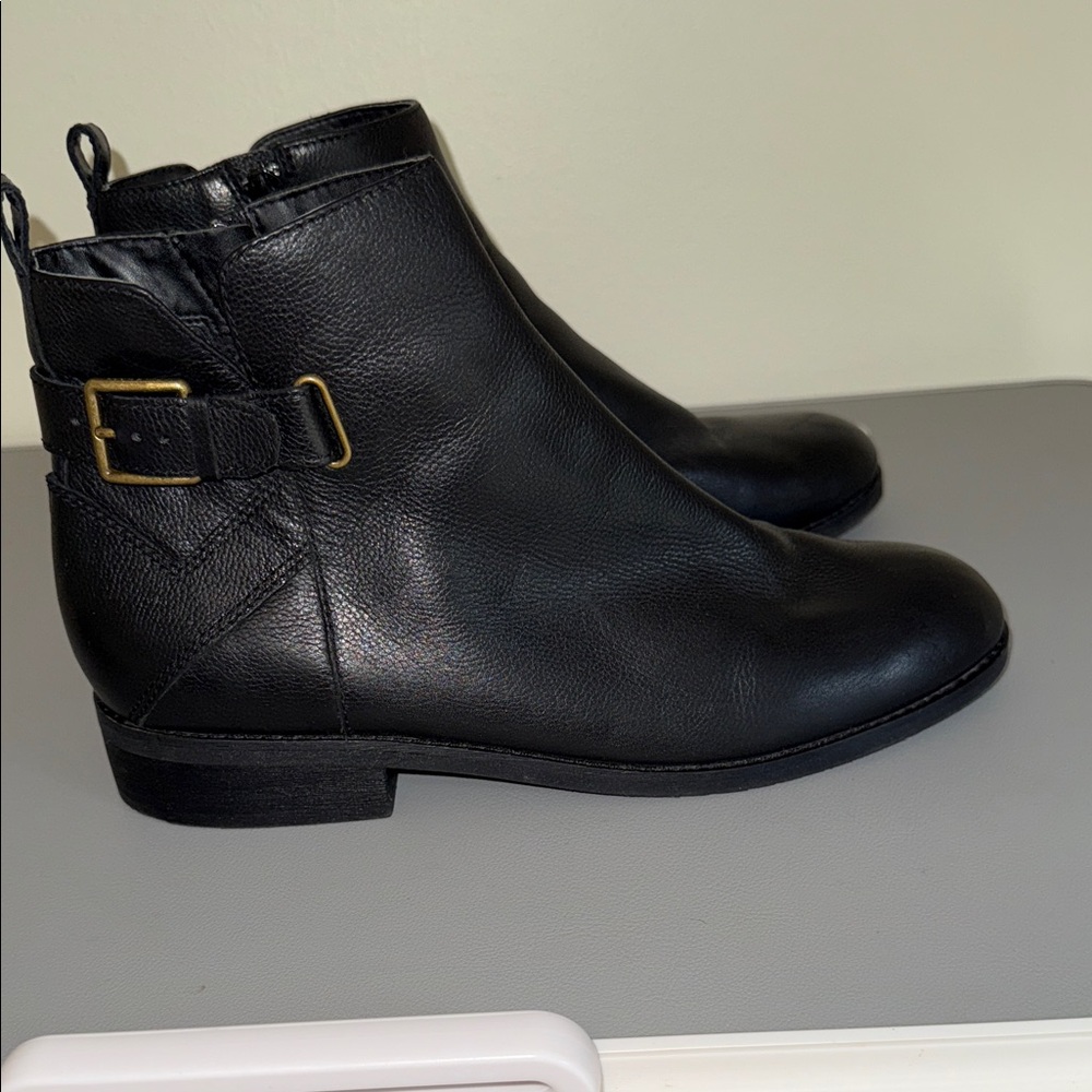 Cole Haan Womens Hollyn Boot Size 10 Black Leather Bootie